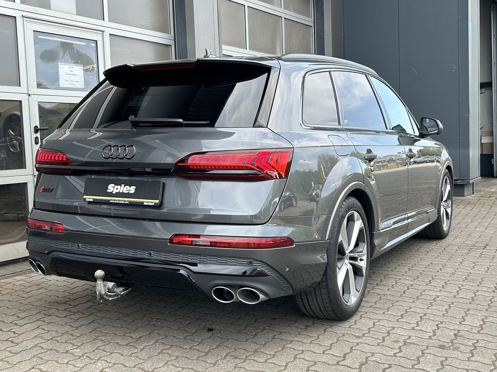 Audi SQ7 2023