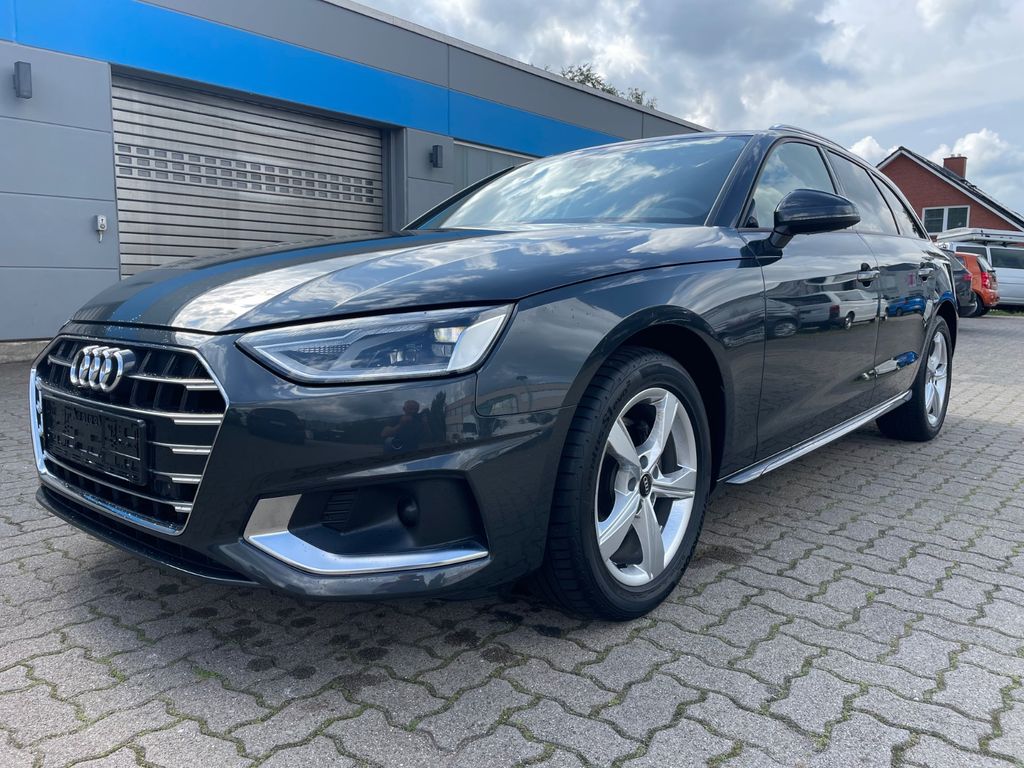 Audi A4 2023