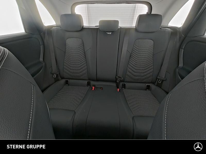 Mercedes-Benz B 200 2024