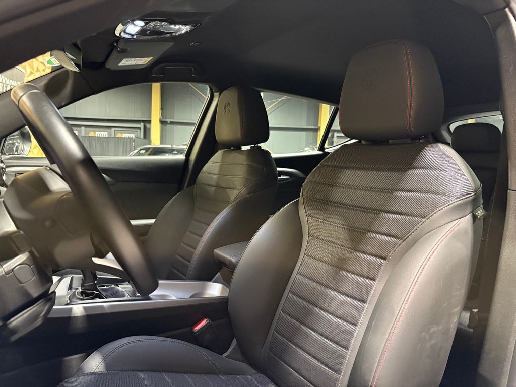 Alfa Romeo Tonale 2023