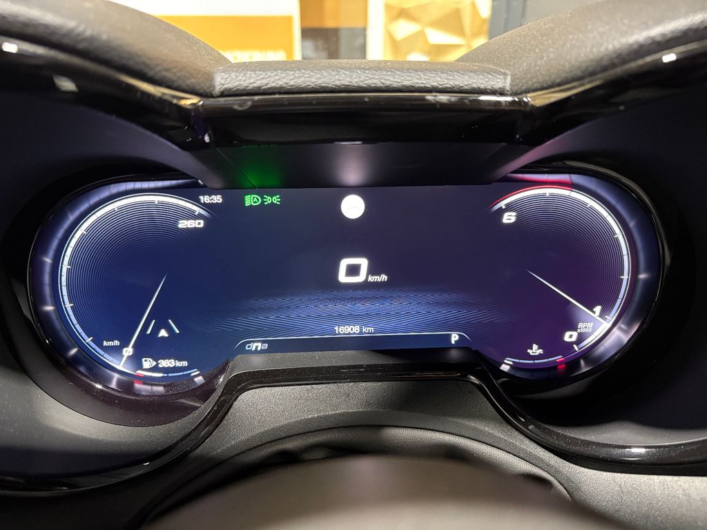 Alfa Romeo Tonale 2023