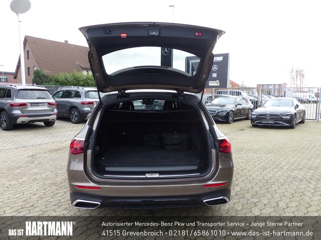 Mercedes-Benz E 300 2025