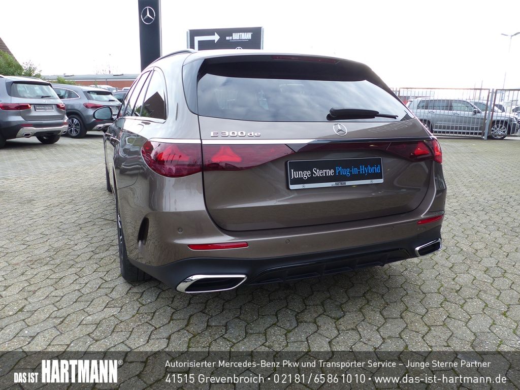 Mercedes-Benz E 300 2025