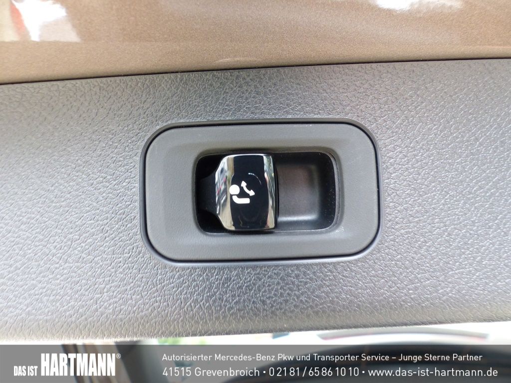 Mercedes-Benz E 300 2025