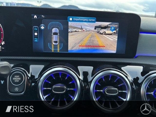 Mercedes-Benz A 220 2024