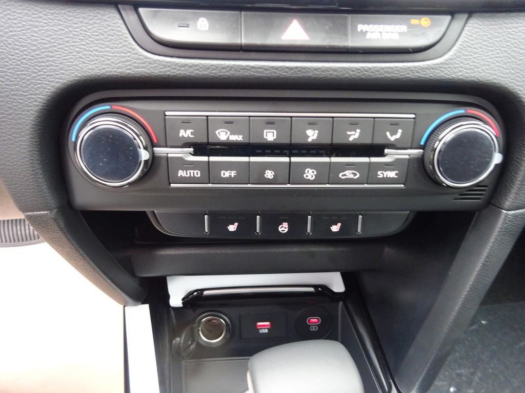 Kia cee'd / Ceed 2025