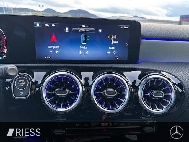 Mercedes-Benz A 220 2024