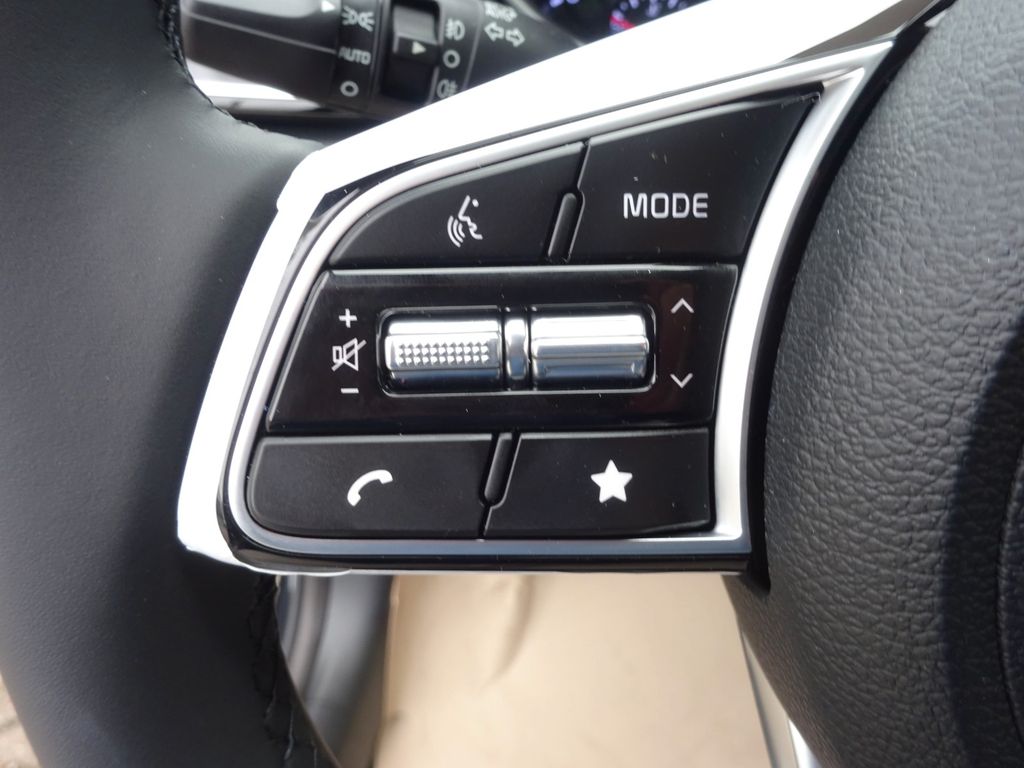 Kia cee'd / Ceed 2025