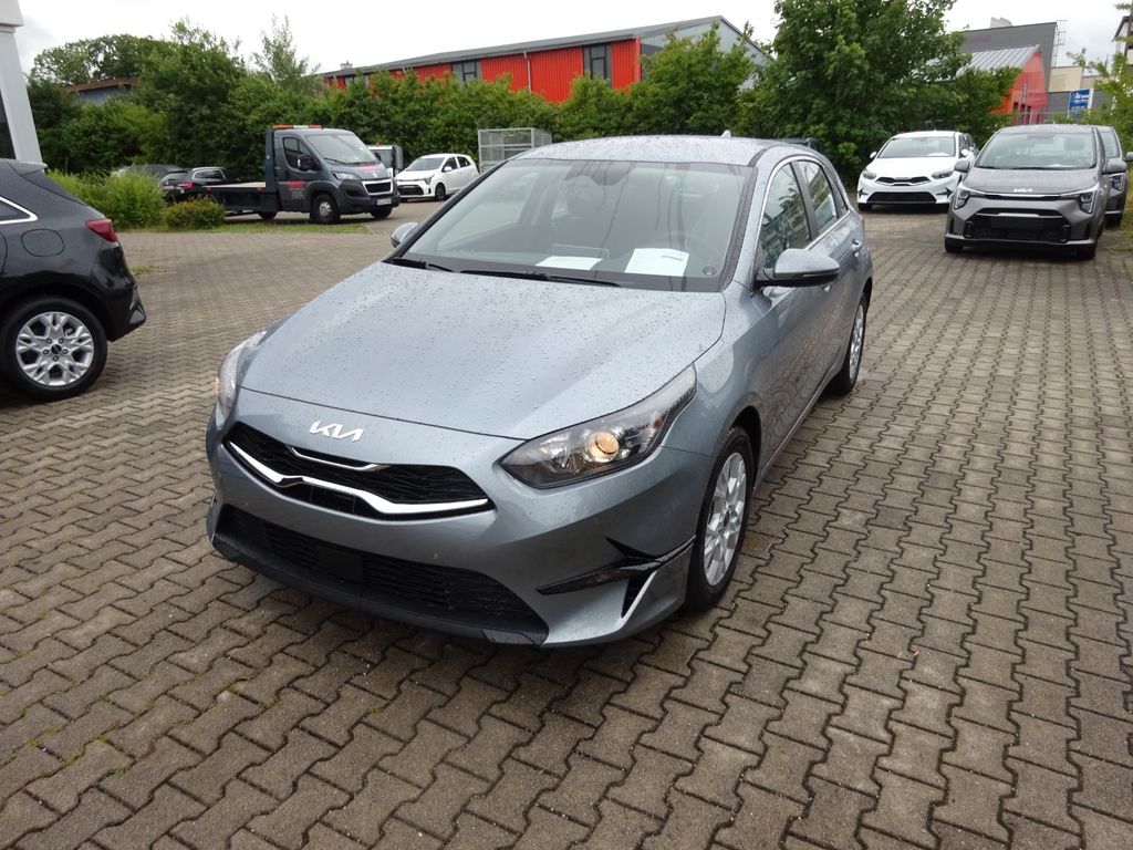 Kia cee'd / Ceed 2025