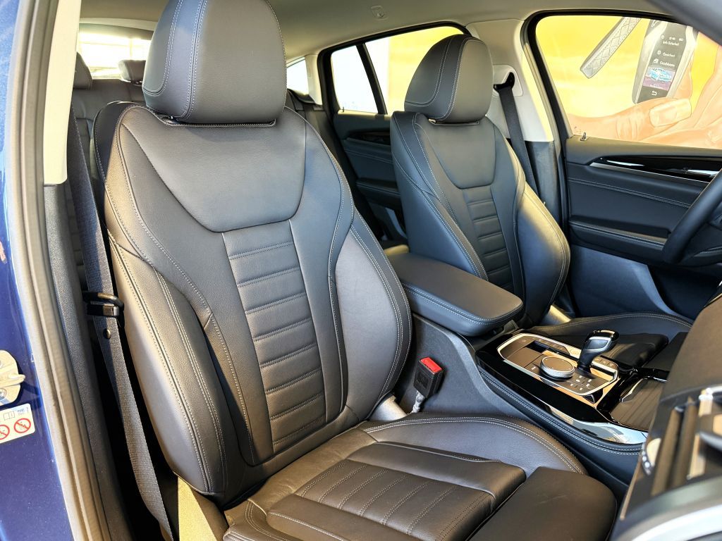 BMW X4 2023