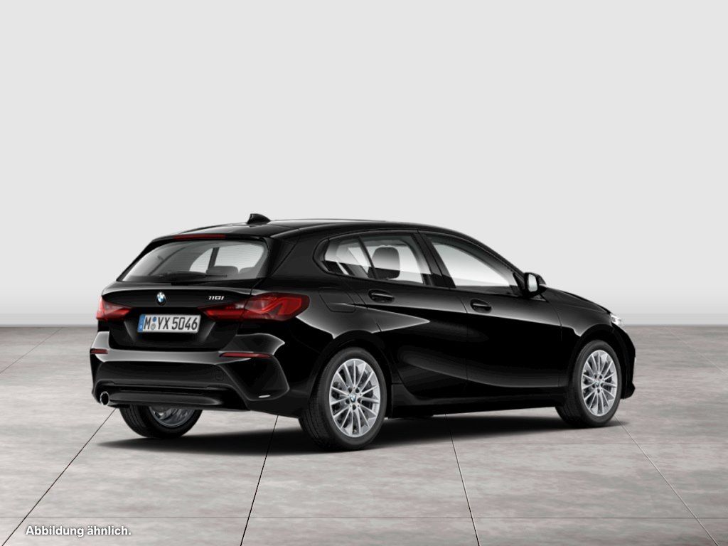 BMW 118 2021