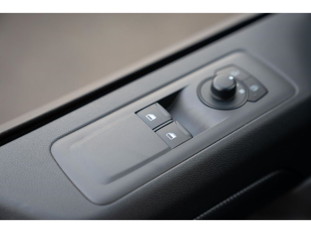 Ford Transit Custom 2025