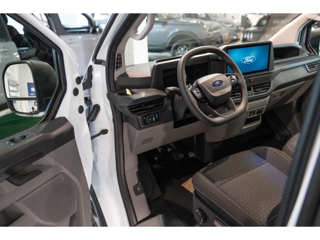 Ford Transit Custom 2025