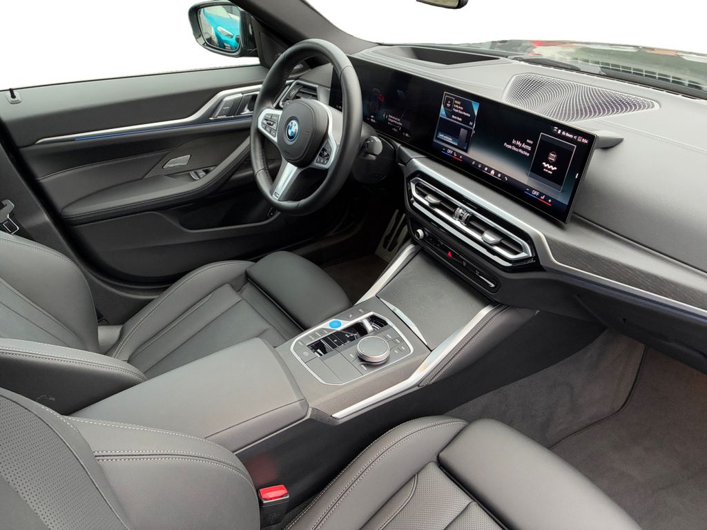 BMW i4 2023