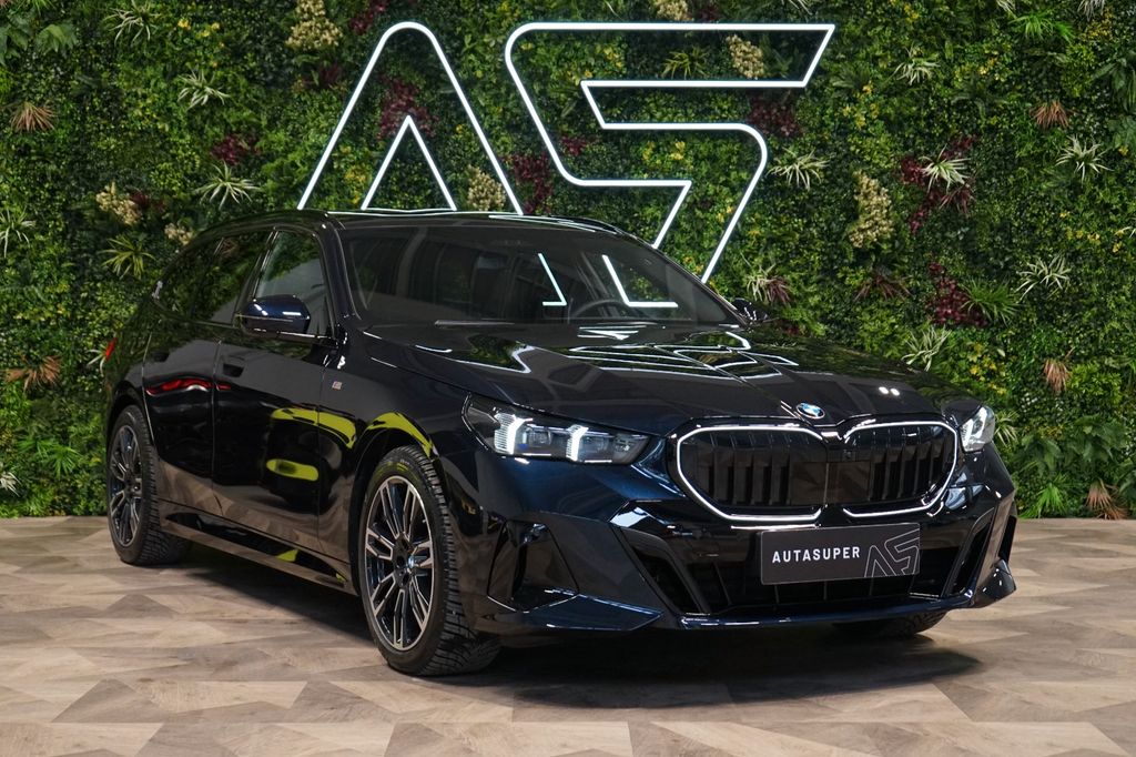 BMW 540 2025