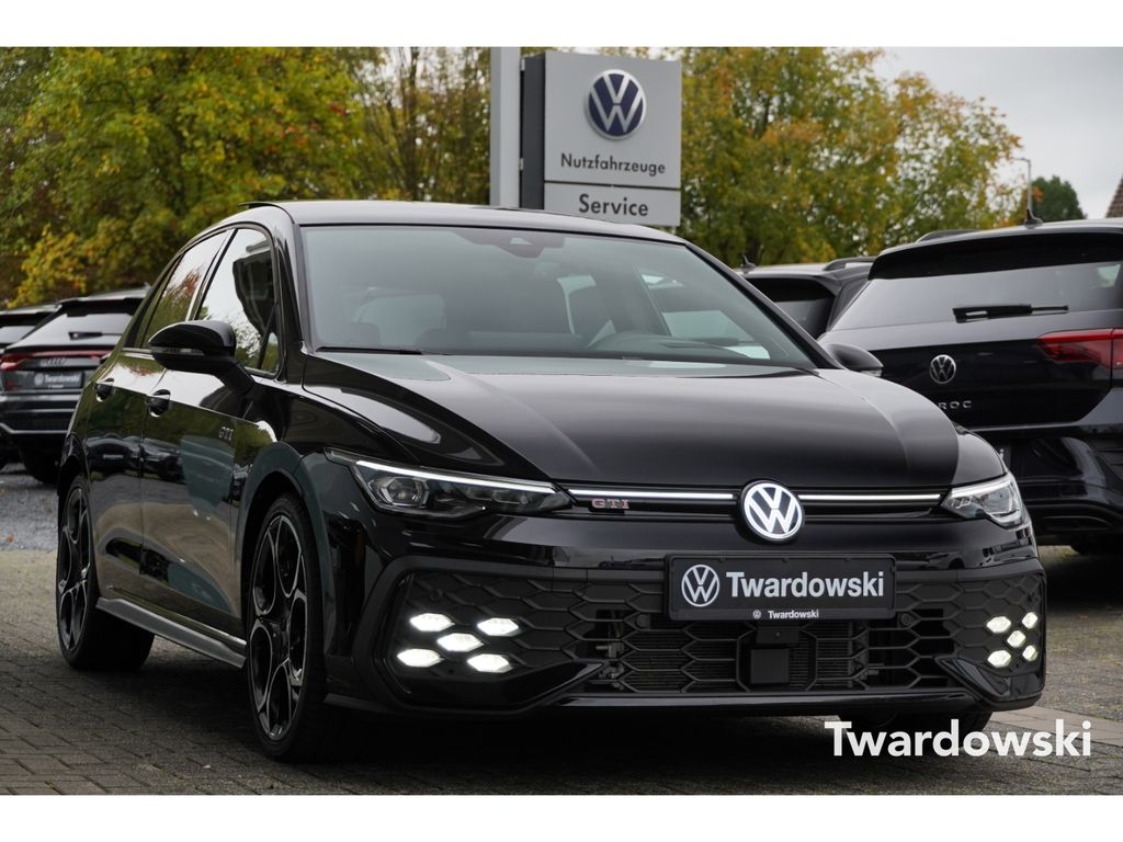 Volkswagen Golf 2024