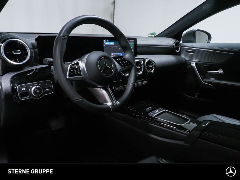 Mercedes-Benz CLA 180 2024