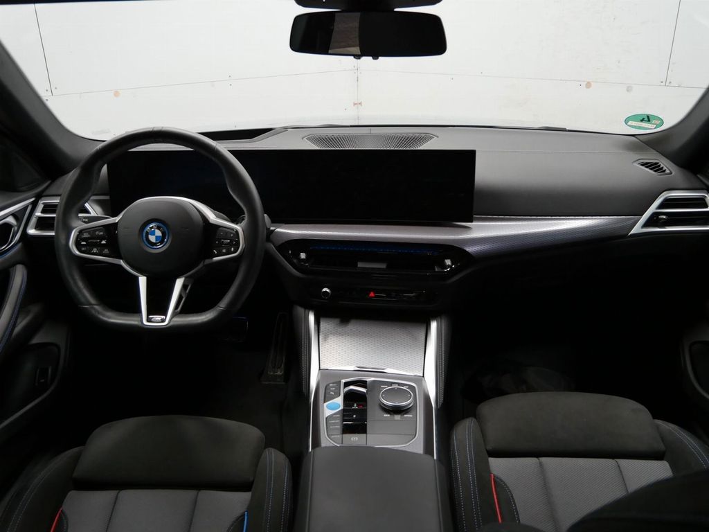 BMW i4 2024