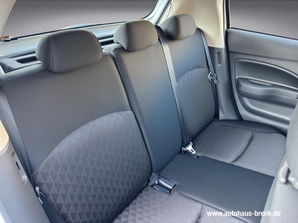 Mitsubishi Space Star 2025