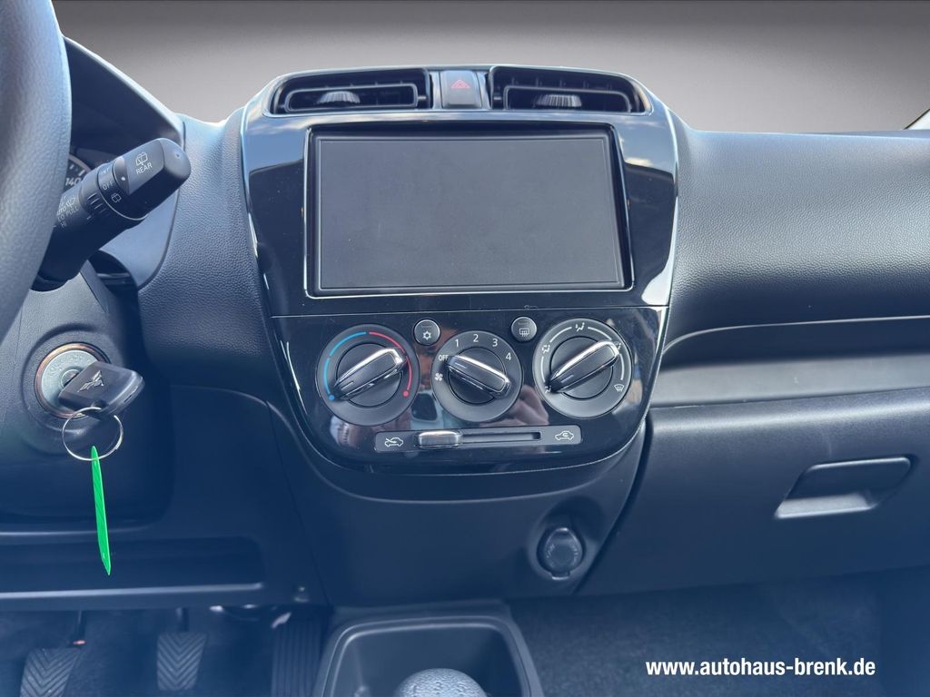 Mitsubishi Space Star 2025