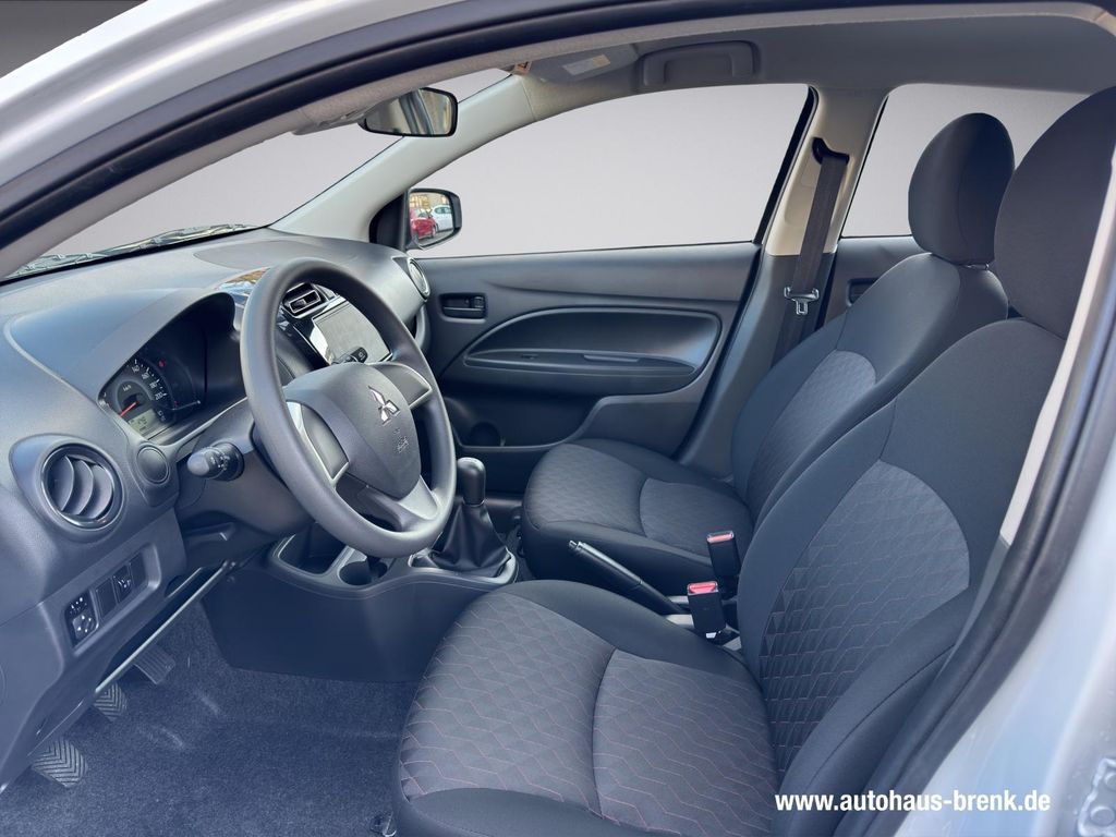 Mitsubishi Space Star 2025