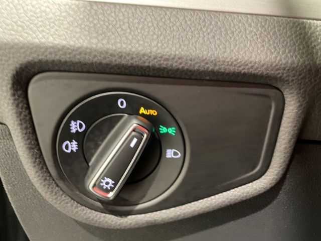 Volkswagen Touran 2021