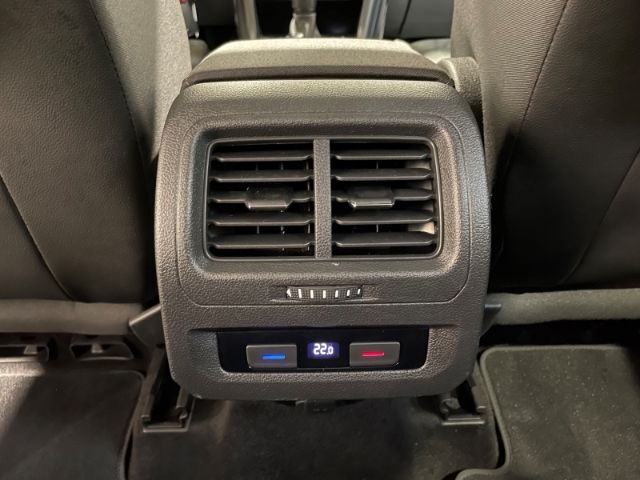 Volkswagen Touran 2021