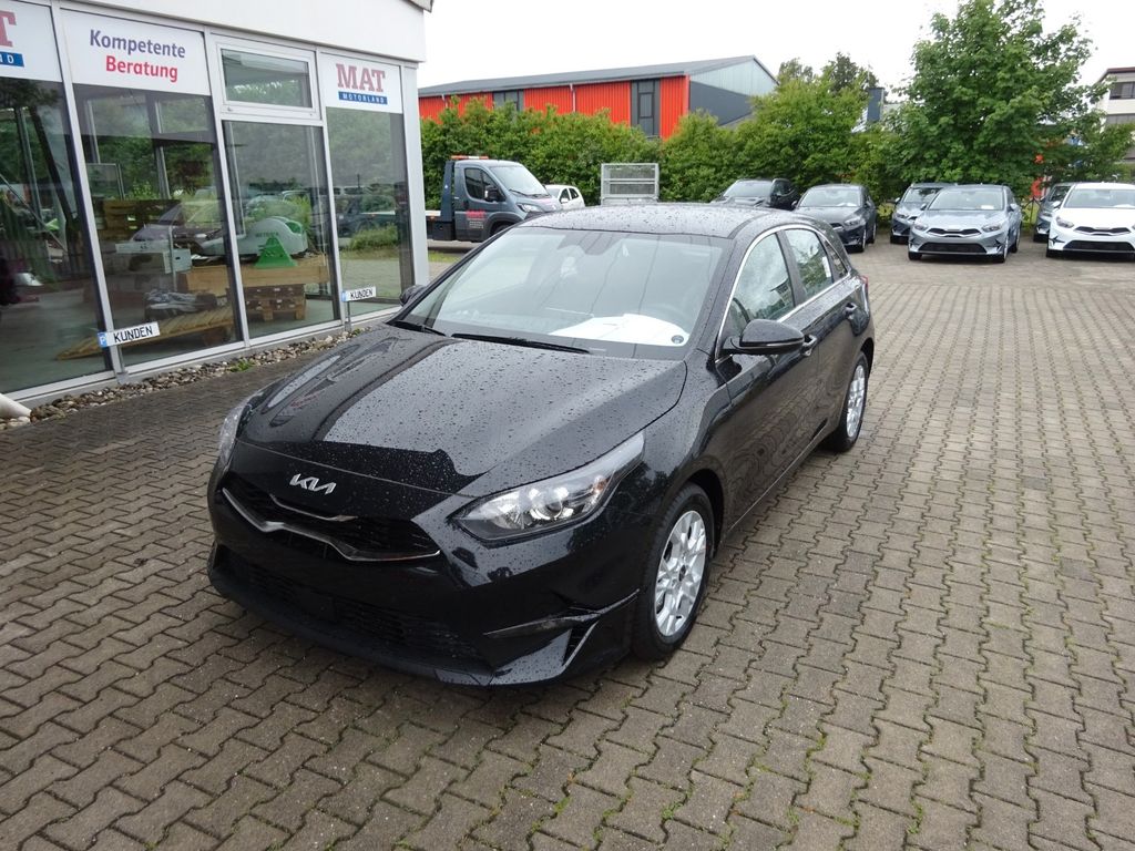 Kia cee'd / Ceed 2025