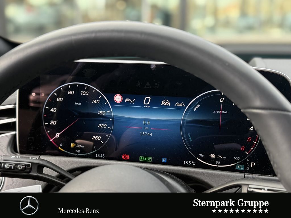 Mercedes-Benz E 300 2025