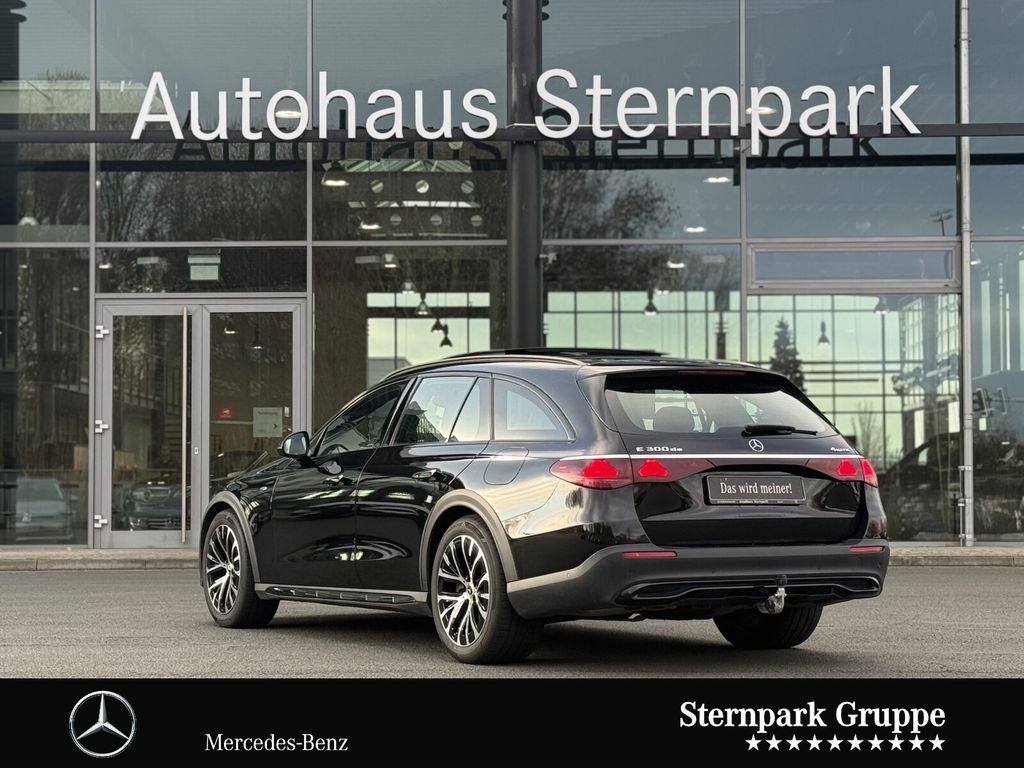 Mercedes-Benz E 300 2025