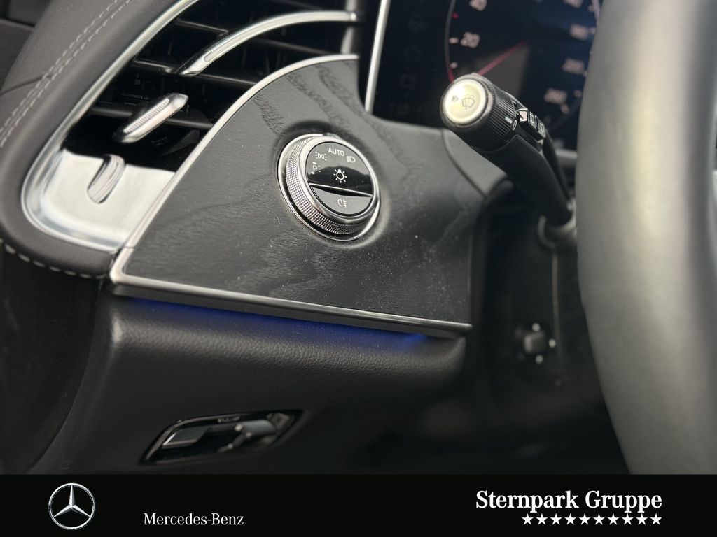 Mercedes-Benz E 300 2025