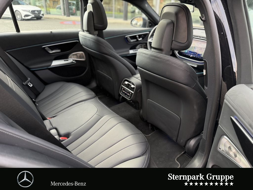 Mercedes-Benz E 300 2025