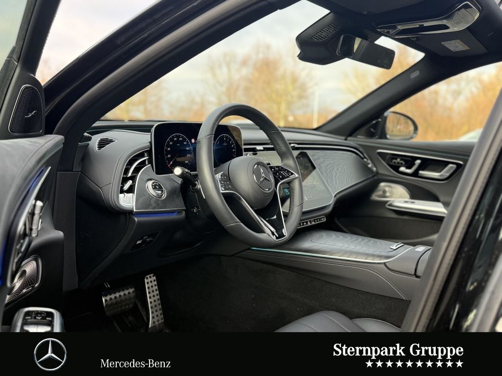 Mercedes-Benz E 300 2025