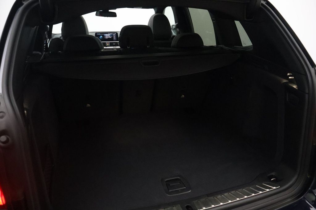 BMW iX3 2021