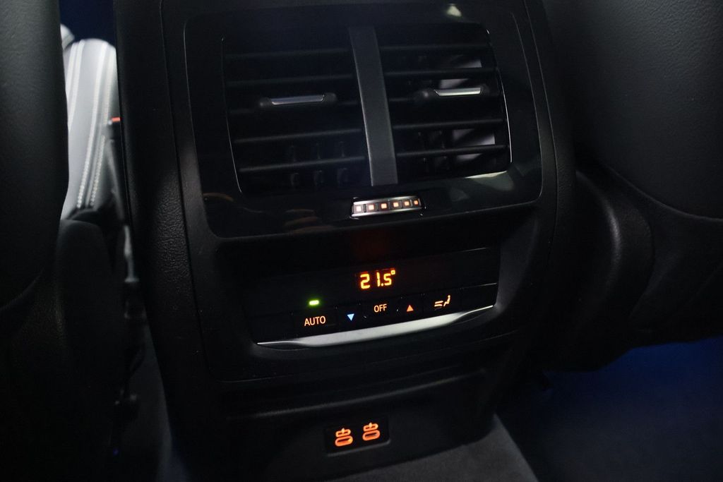 BMW iX3 2021