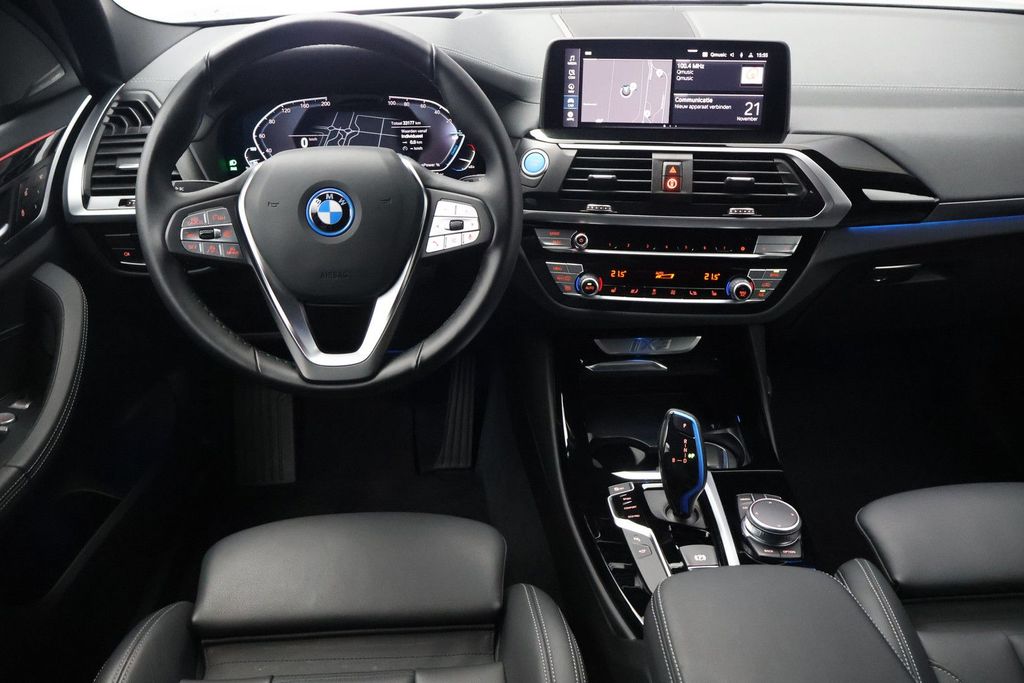 BMW iX3 2021