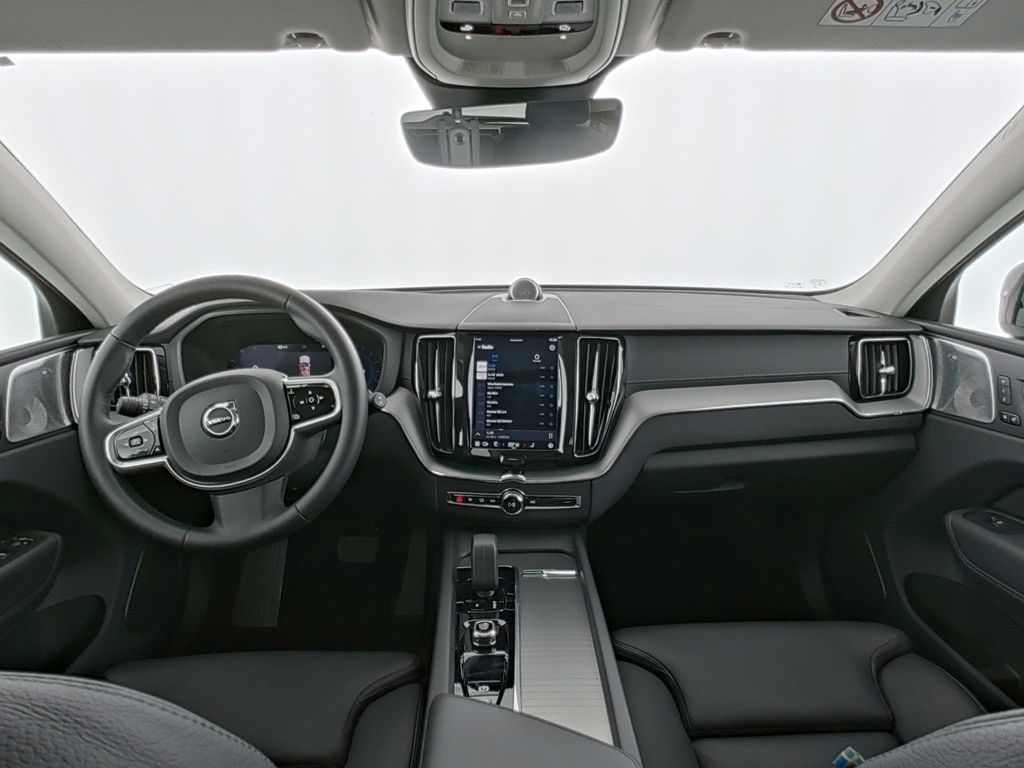 Volvo XC60 2022