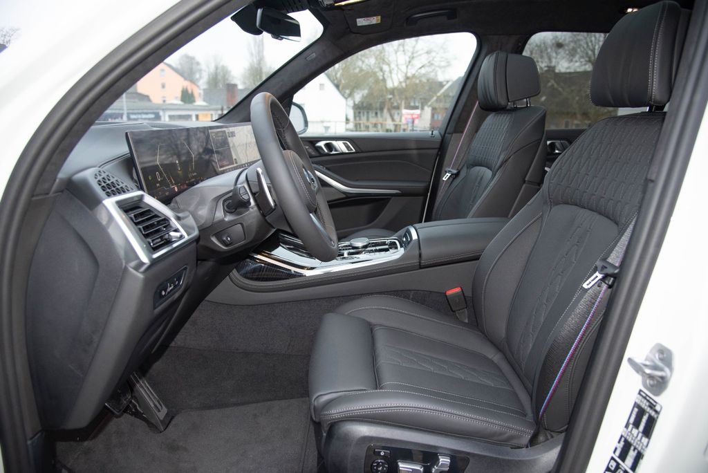 BMW X7 2025