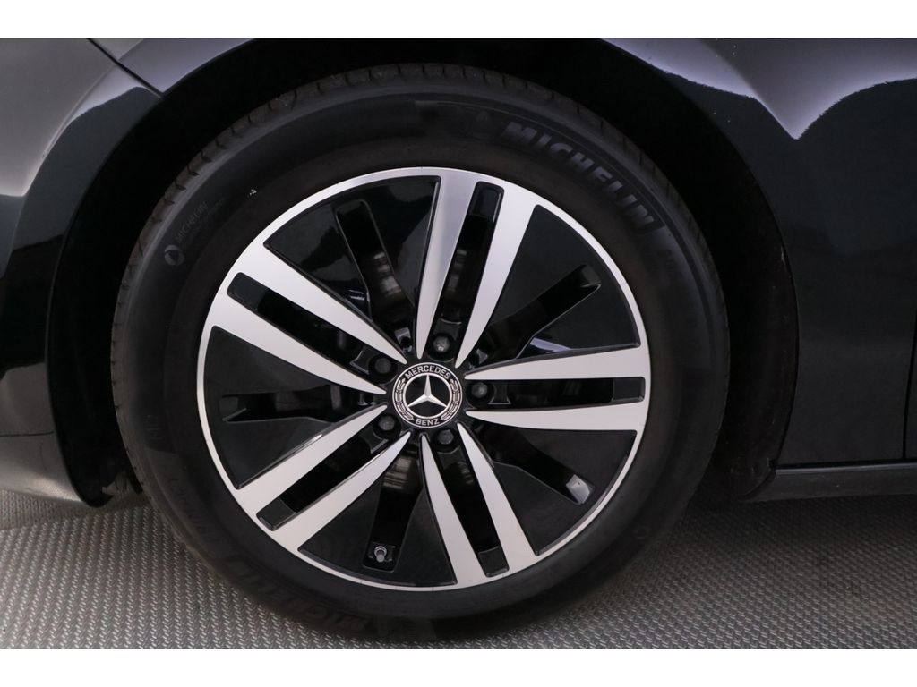 Mercedes-Benz A 200 2022