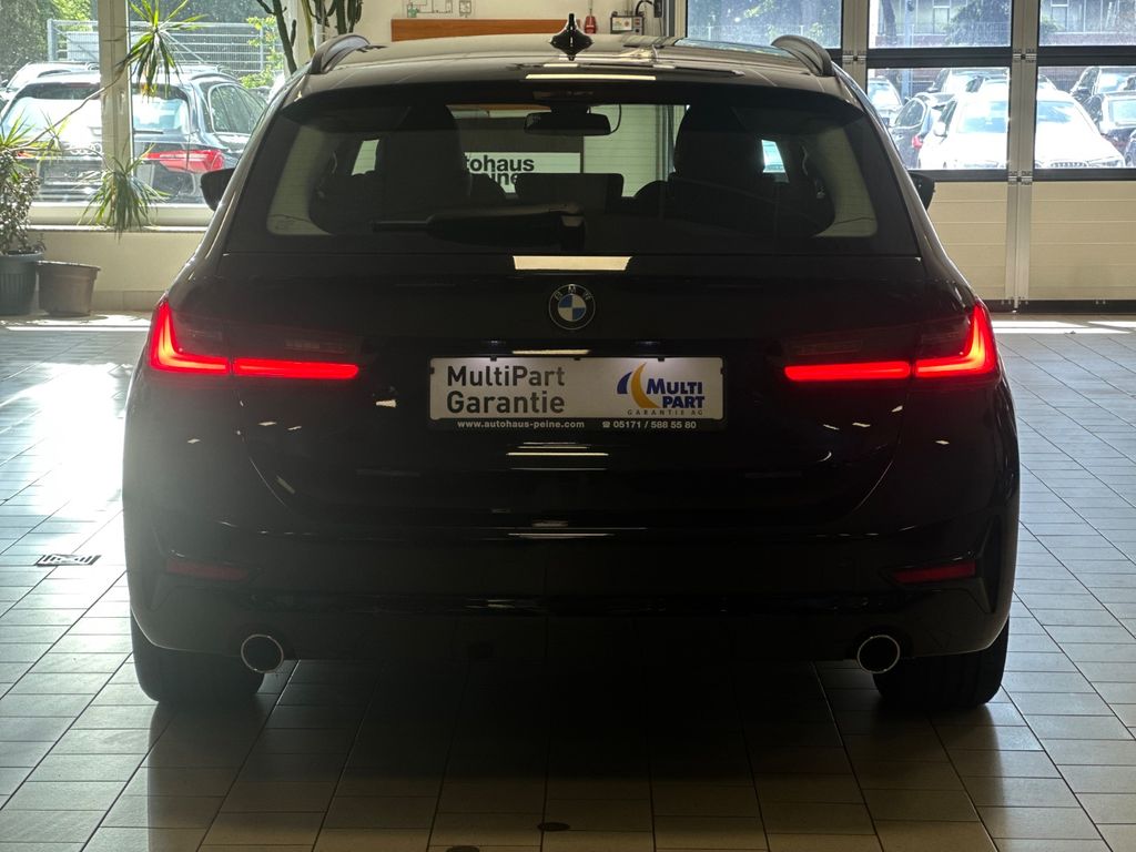 BMW 318 2021