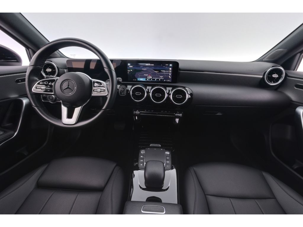 Mercedes-Benz A 200 2022
