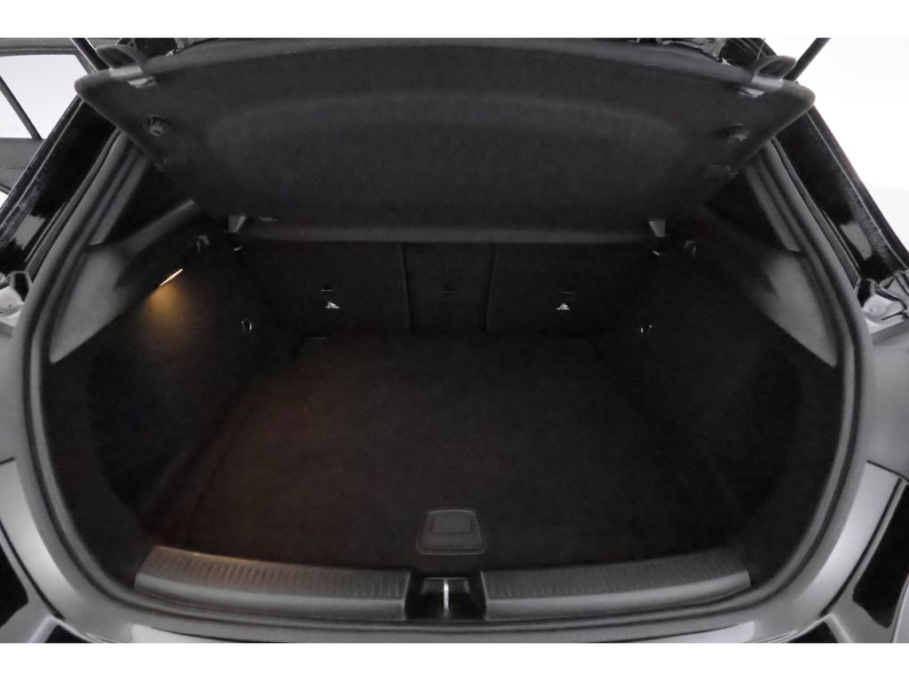 Mercedes-Benz A 200 2022