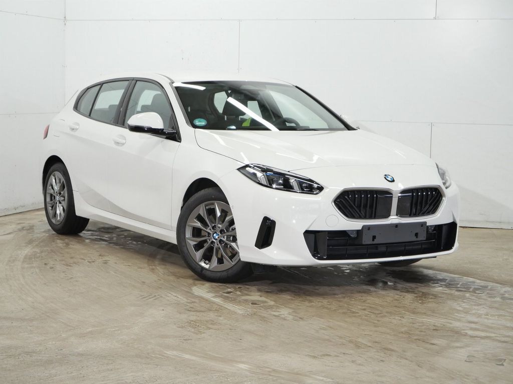 BMW 120 2024