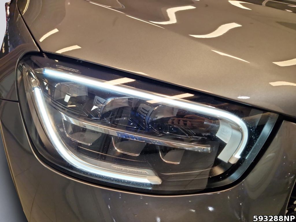 Mercedes-Benz GLC 300 2021