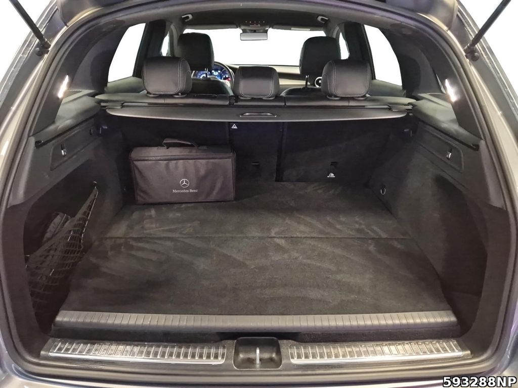 Mercedes-Benz GLC 300 2021