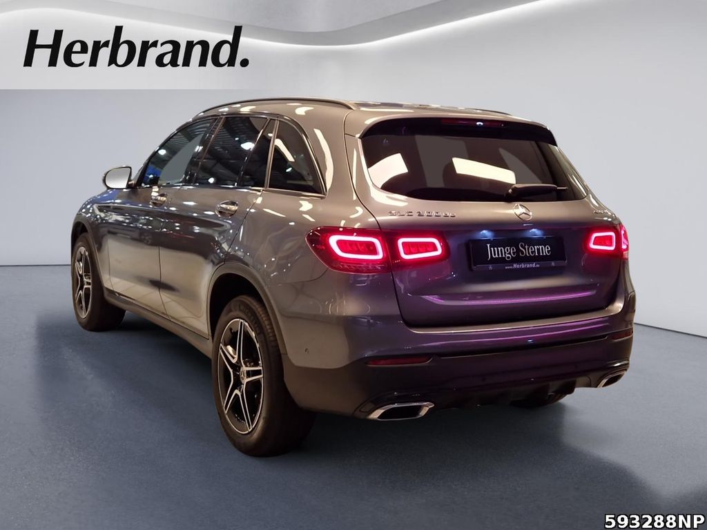 Mercedes-Benz GLC 300 2021