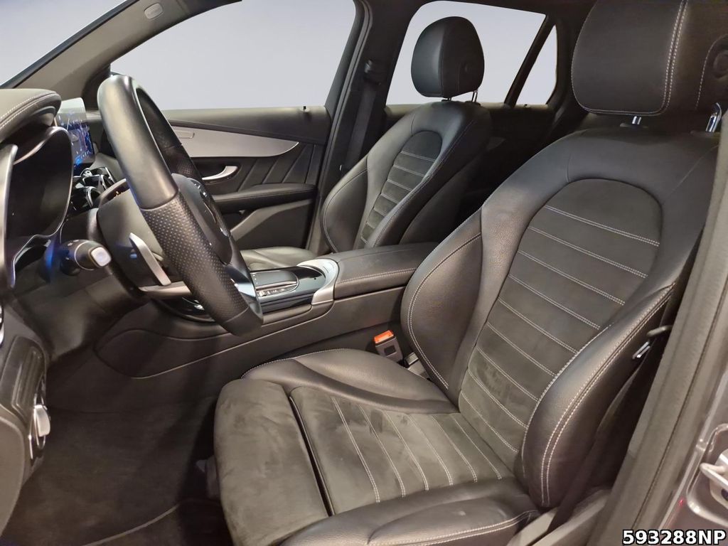 Mercedes-Benz GLC 300 2021