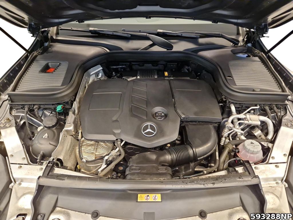 Mercedes-Benz GLC 300 2021