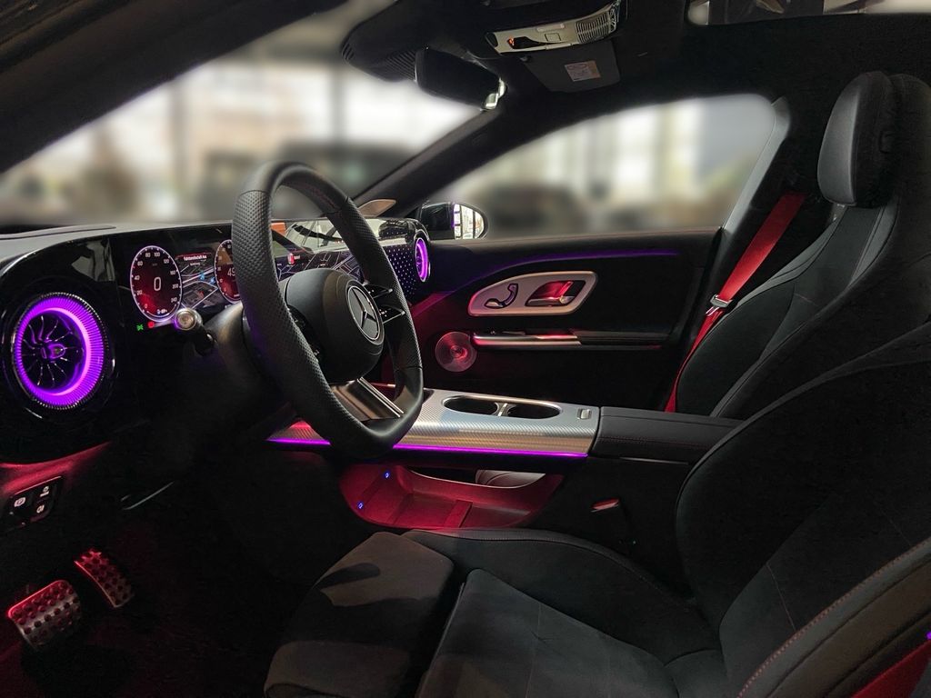 Mercedes-Benz CLA 250 2025