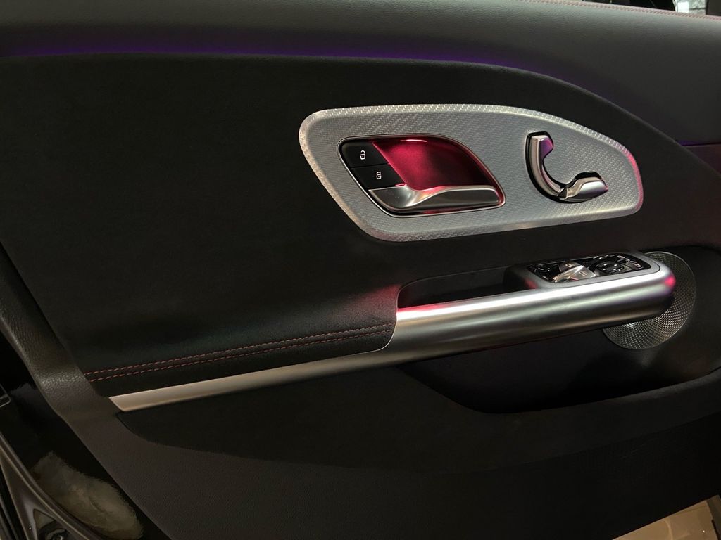 Mercedes-Benz CLA 250 2025